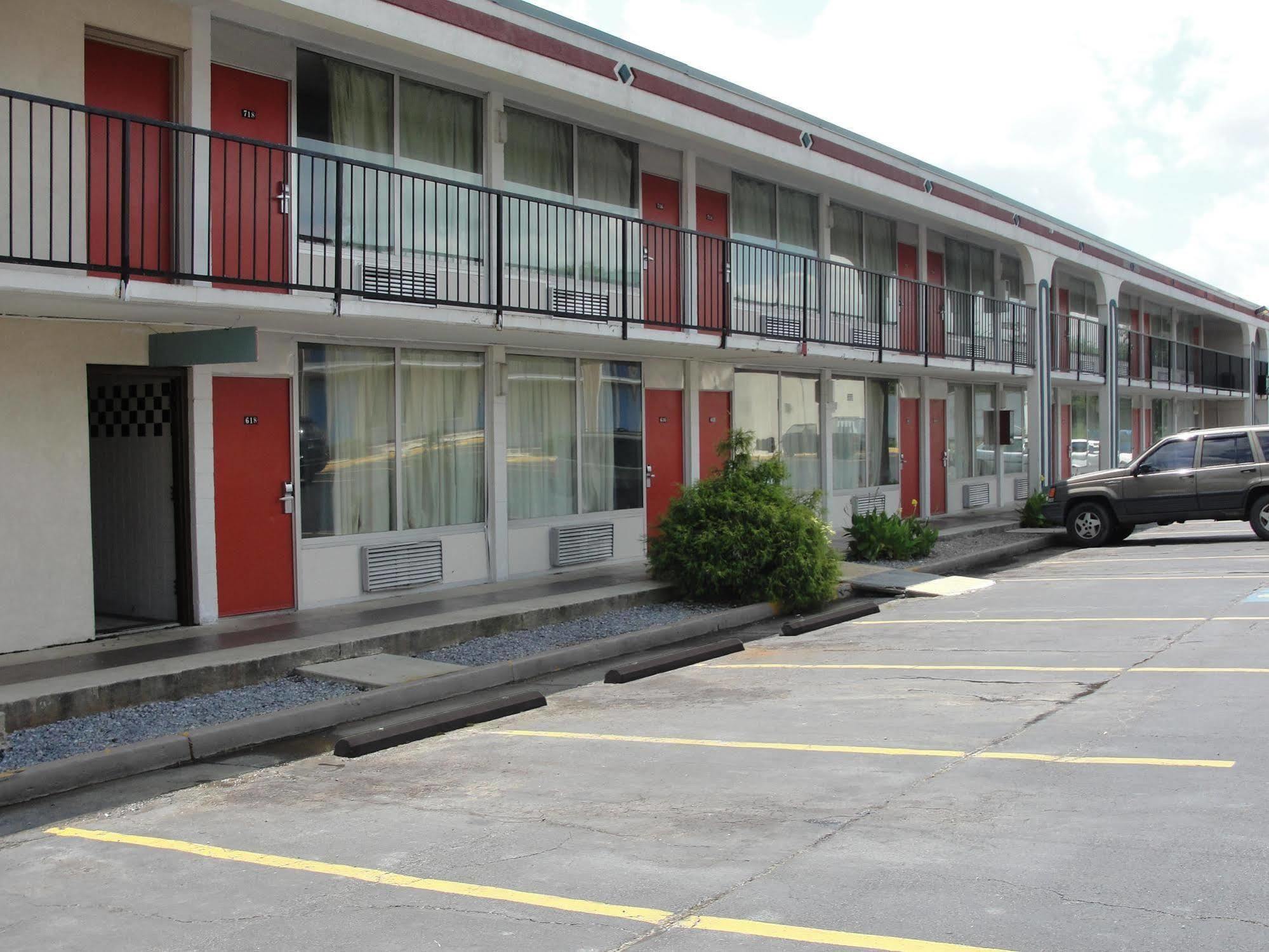 Budget Inn Alcoa Exterior foto